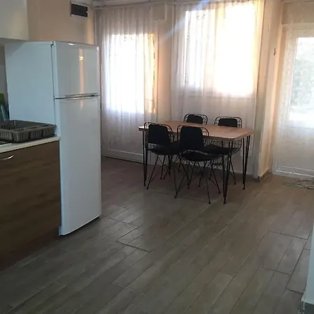 Holiday home Guezel Ev Gumuldur