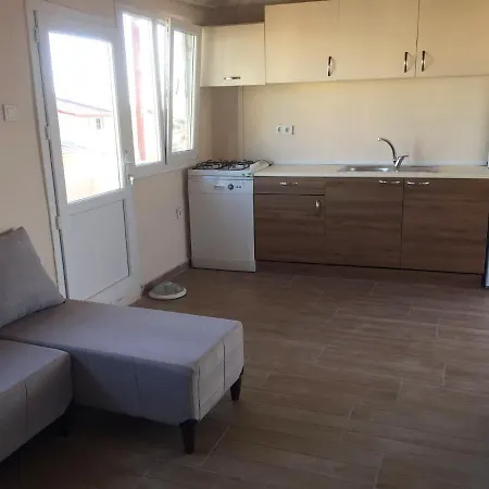 Holiday home Guezel Ev Gumuldur
